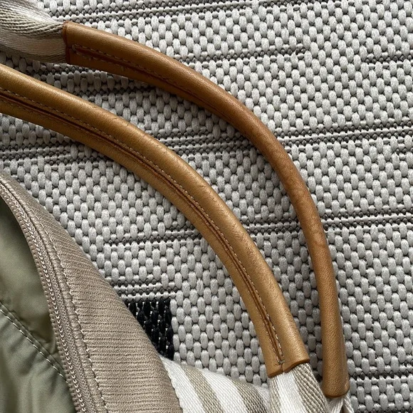 Pottery Barn Kids Tan and White Striped Bag - Picture 7 of 8